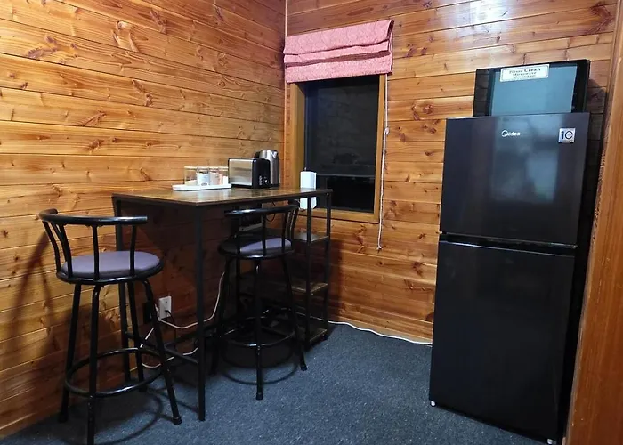 Private Lakeview Loft With Cinema Rotorua