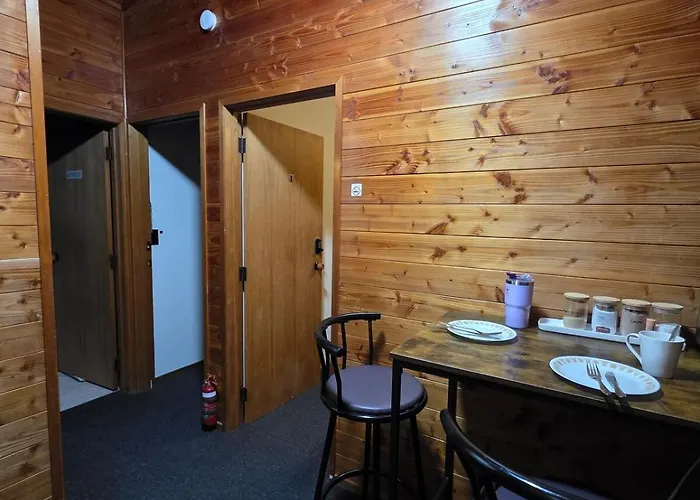 Private Lakeview Loft With Cinema Hébergement de vacances Rotorua