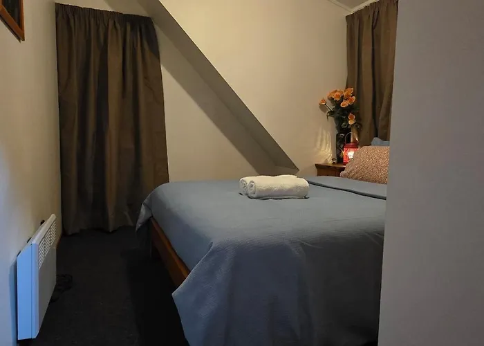 Hébergement de vacances Private Lakeview Loft With Cinema Rotorua
