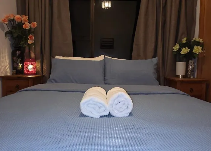 Private Lakeview Loft With Cinema Hébergement de vacances *